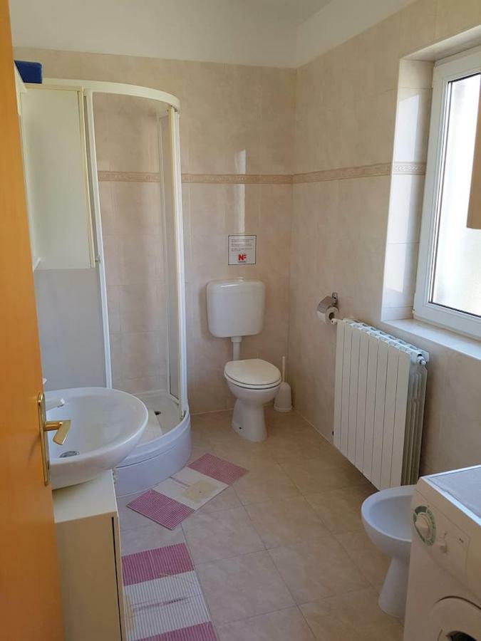 Apartman Vida 普拉 外观 照片